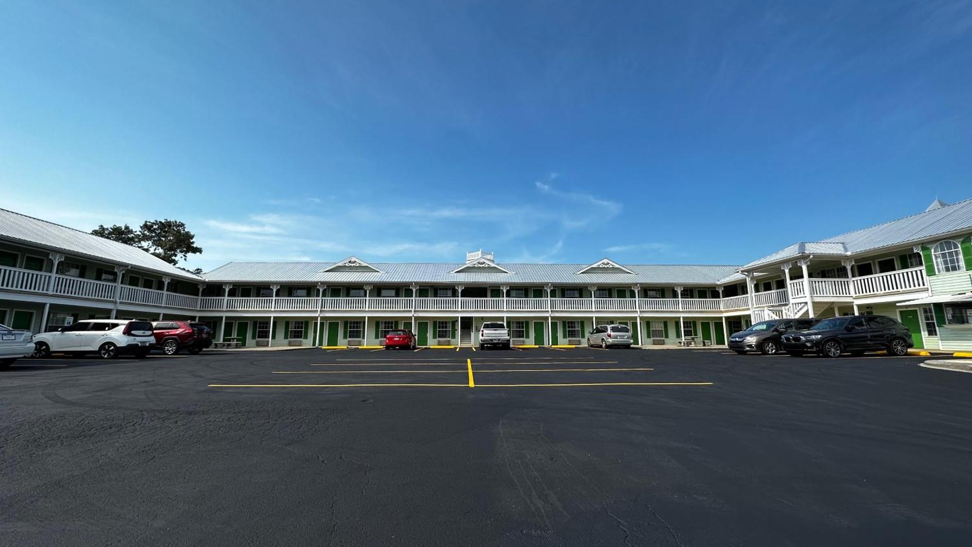 Key West Inn - Chatsworth Exterior foto