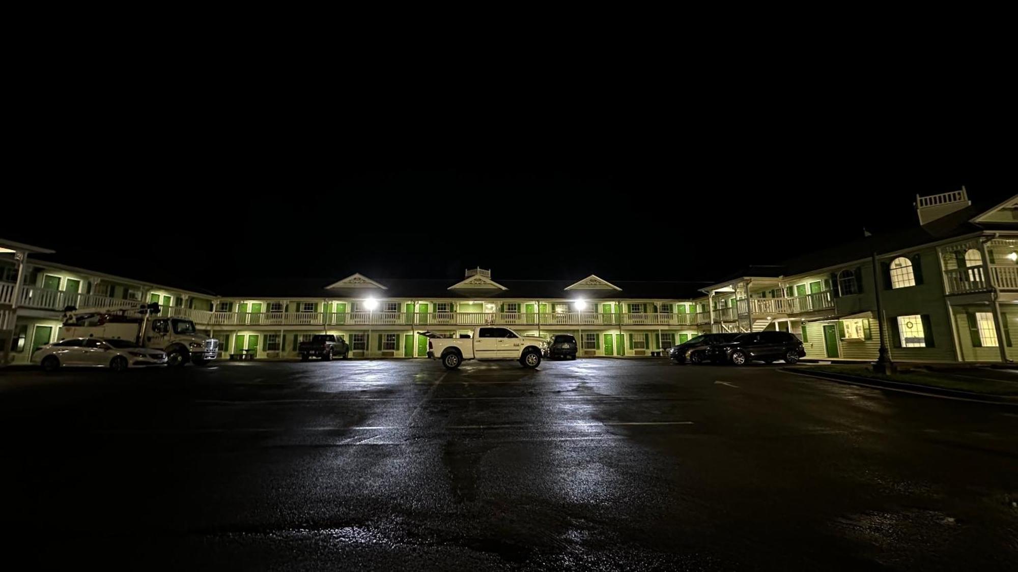 Key West Inn - Chatsworth Exterior foto