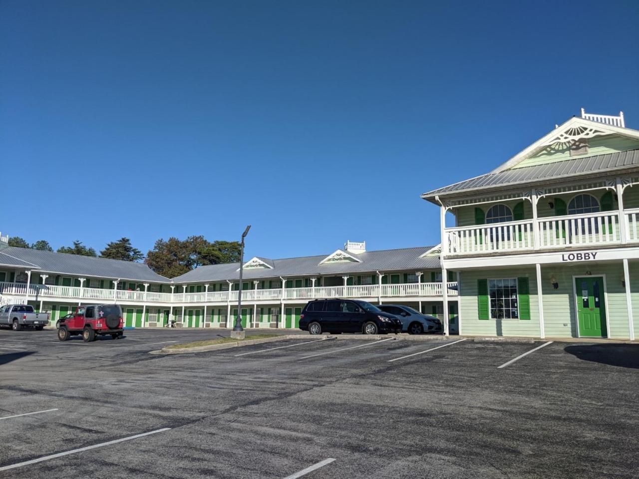 Key West Inn - Chatsworth Exterior foto